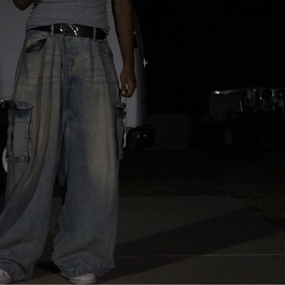 Men's Versatile Cargo Pants in Gray - Picture 2 of 5